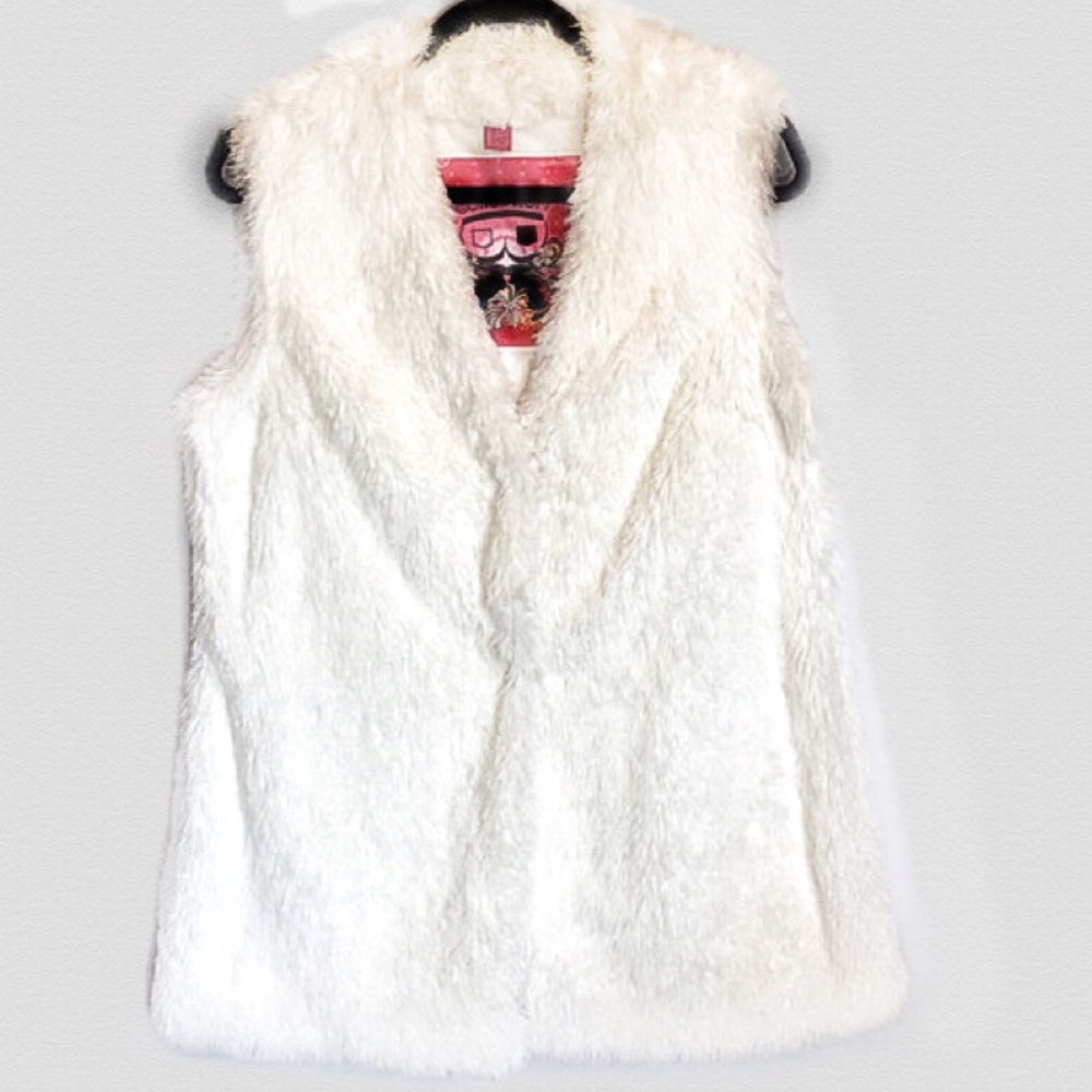 Bernardo Connection faux fur fleece vest  medium